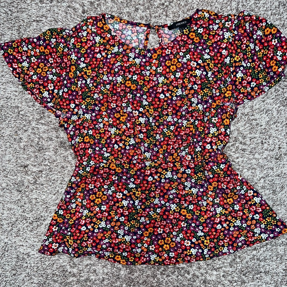 Forever 21 Floral Peplum Top